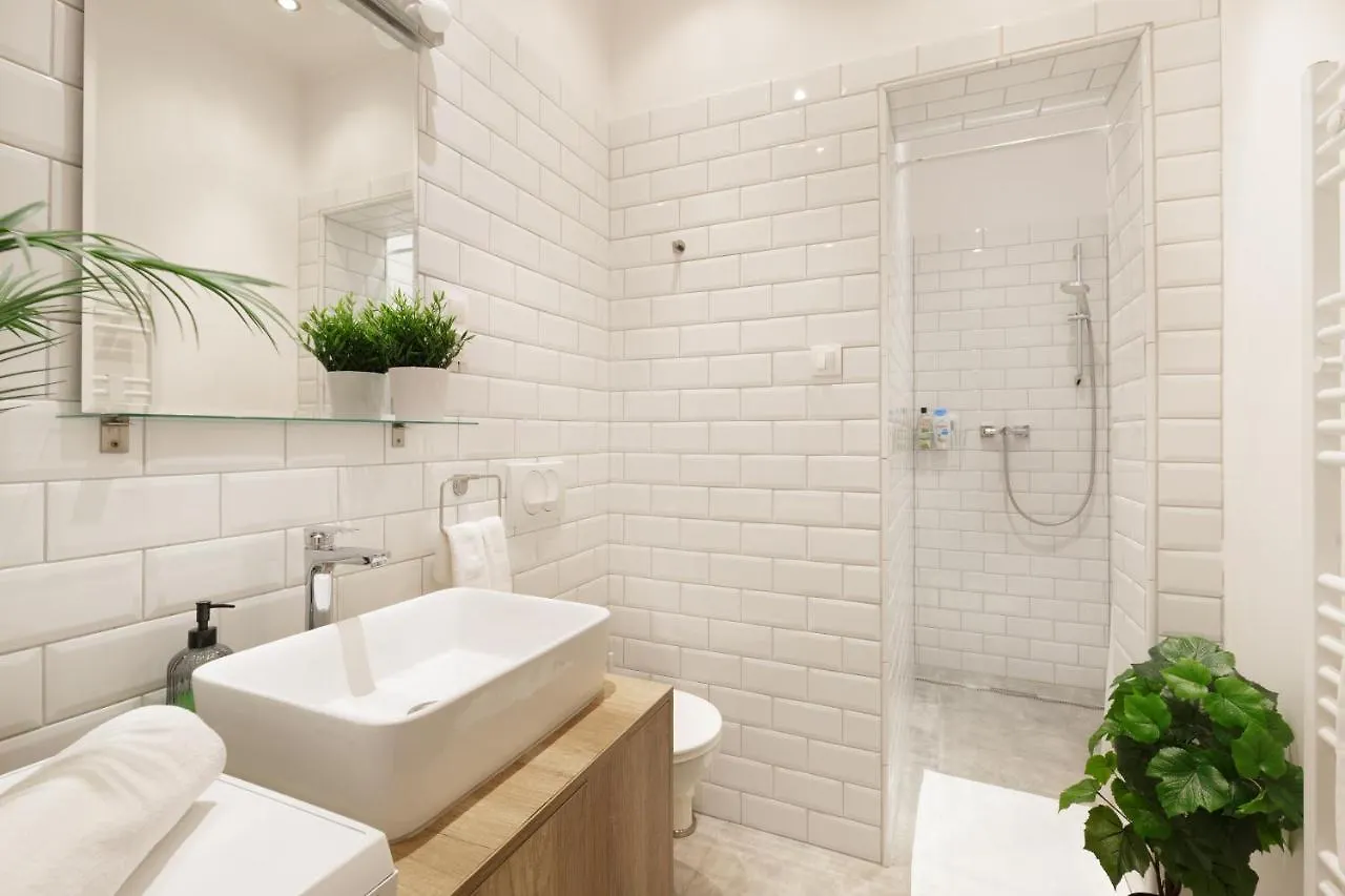 Red Dot Two - New Unit In The Heart Of Party Town Apartment Budapest
